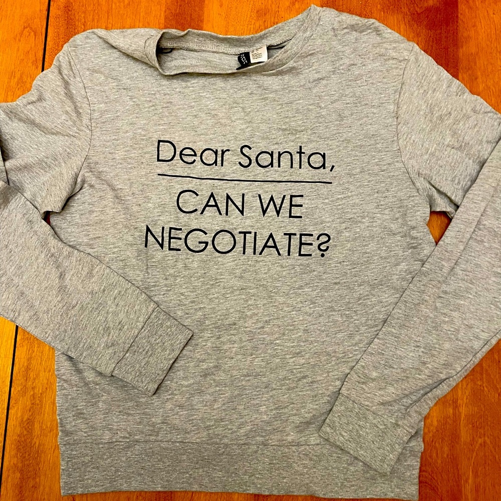 H&M Santa I Can Explain Top